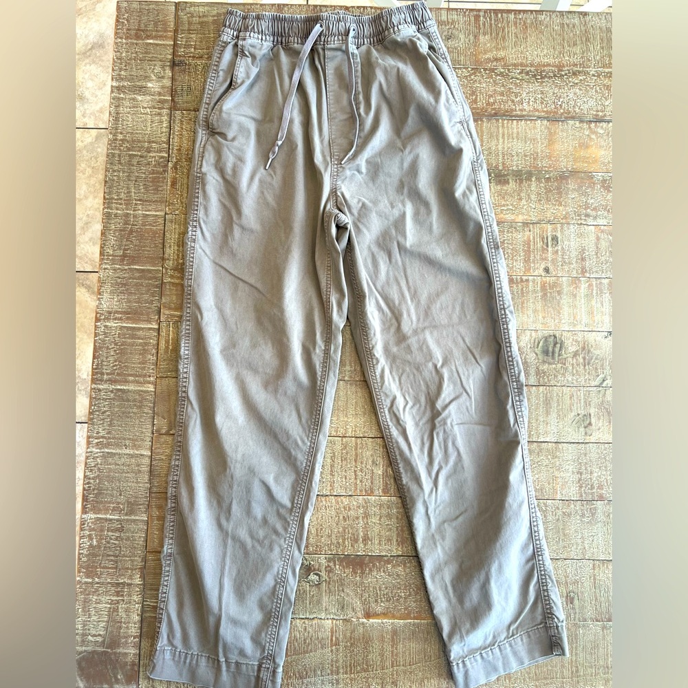 American Eagle Outfitters Gray Chinos with Elastic Waistband
